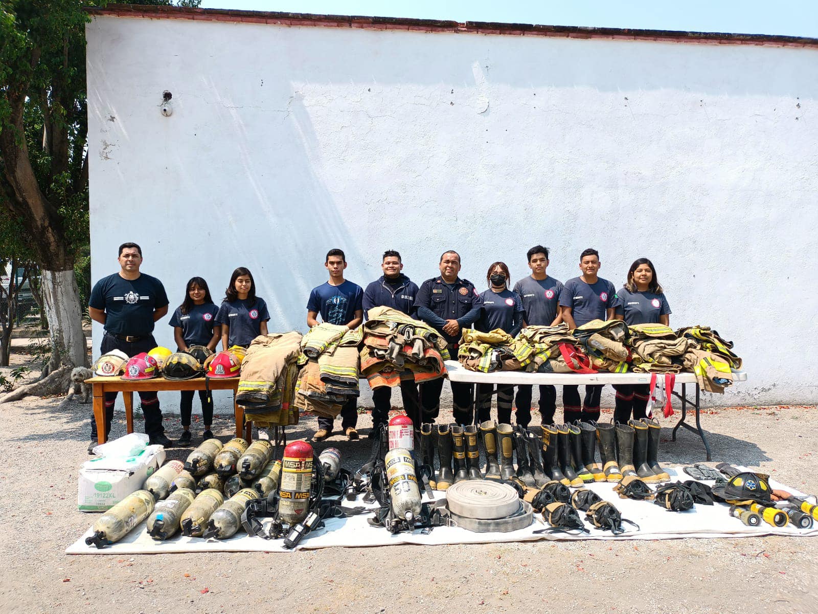 Firefighters Crossing Borders donates to Quintana Roo and Huatulco.